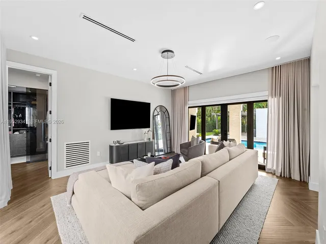 $4,499,000 | 1236 Obispo Avenue, Coral Gables, FL 33134