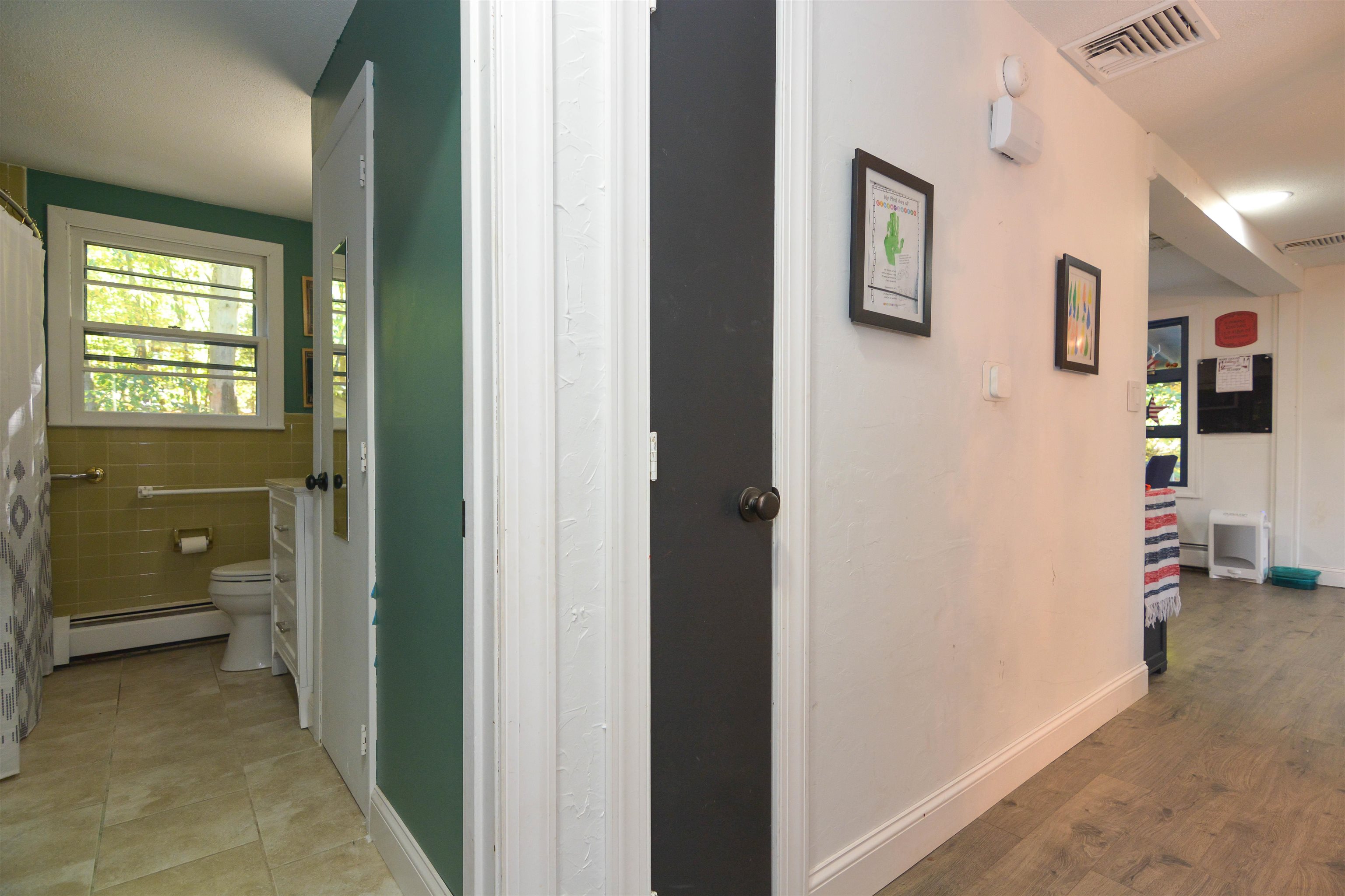 183 Chester Road Derry, NH 03038 - Photo 15 of 59