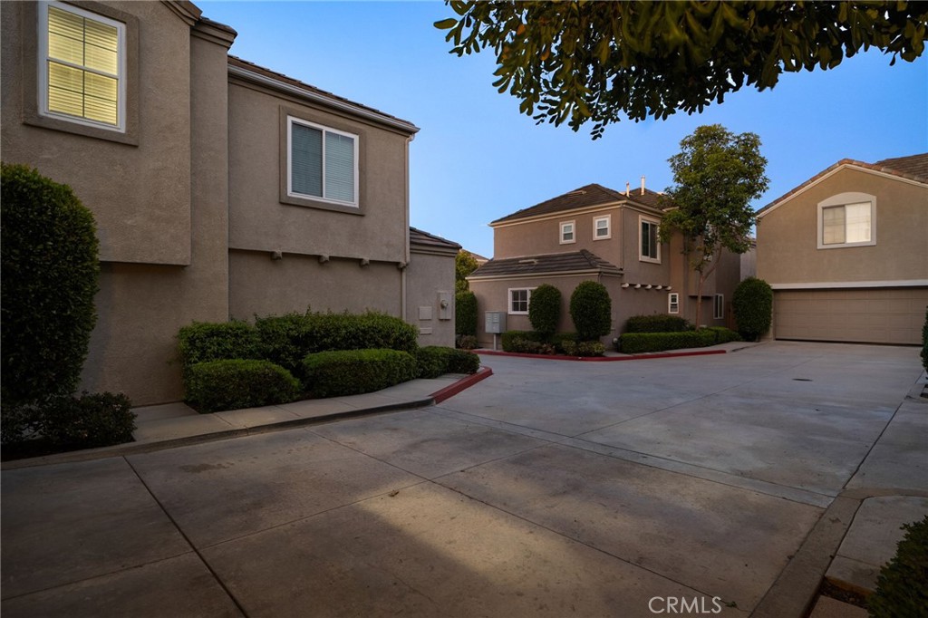 55 Rue Monet Lake Forest, CA 92610 - Photo 5 of 40