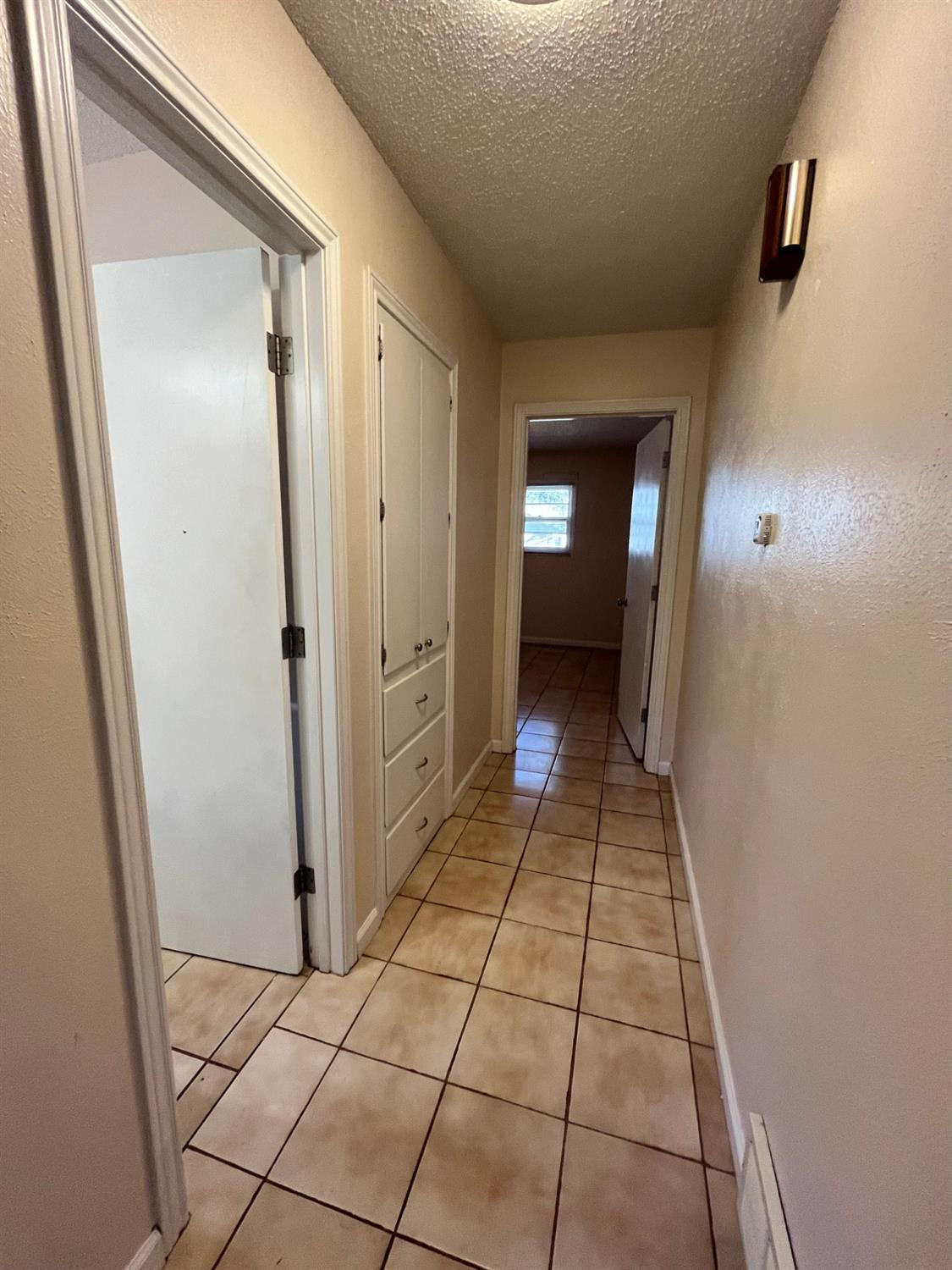 6305 Raleigh Avenue Lubbock, TX 79414 - Photo 16 of 19 a view of a hallway