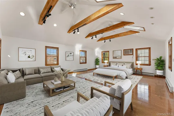 a picture of floor plan