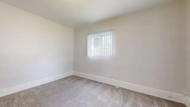 $128,000 | 418 South Main Street, Rankin, IL 60960