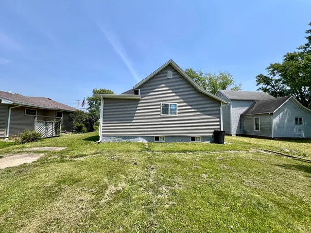 $128,000 | 418 South Main Street, Rankin, IL 60960