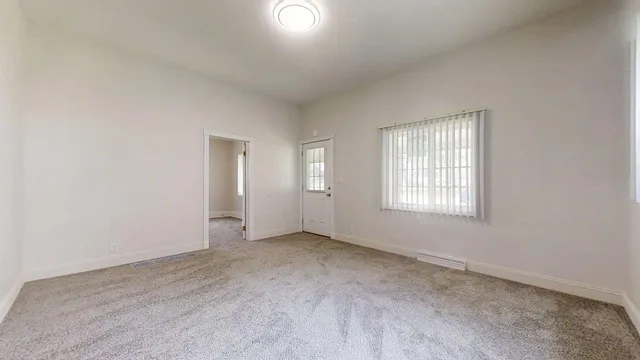 $128,000 | 418 South Main Street, Rankin, IL 60960