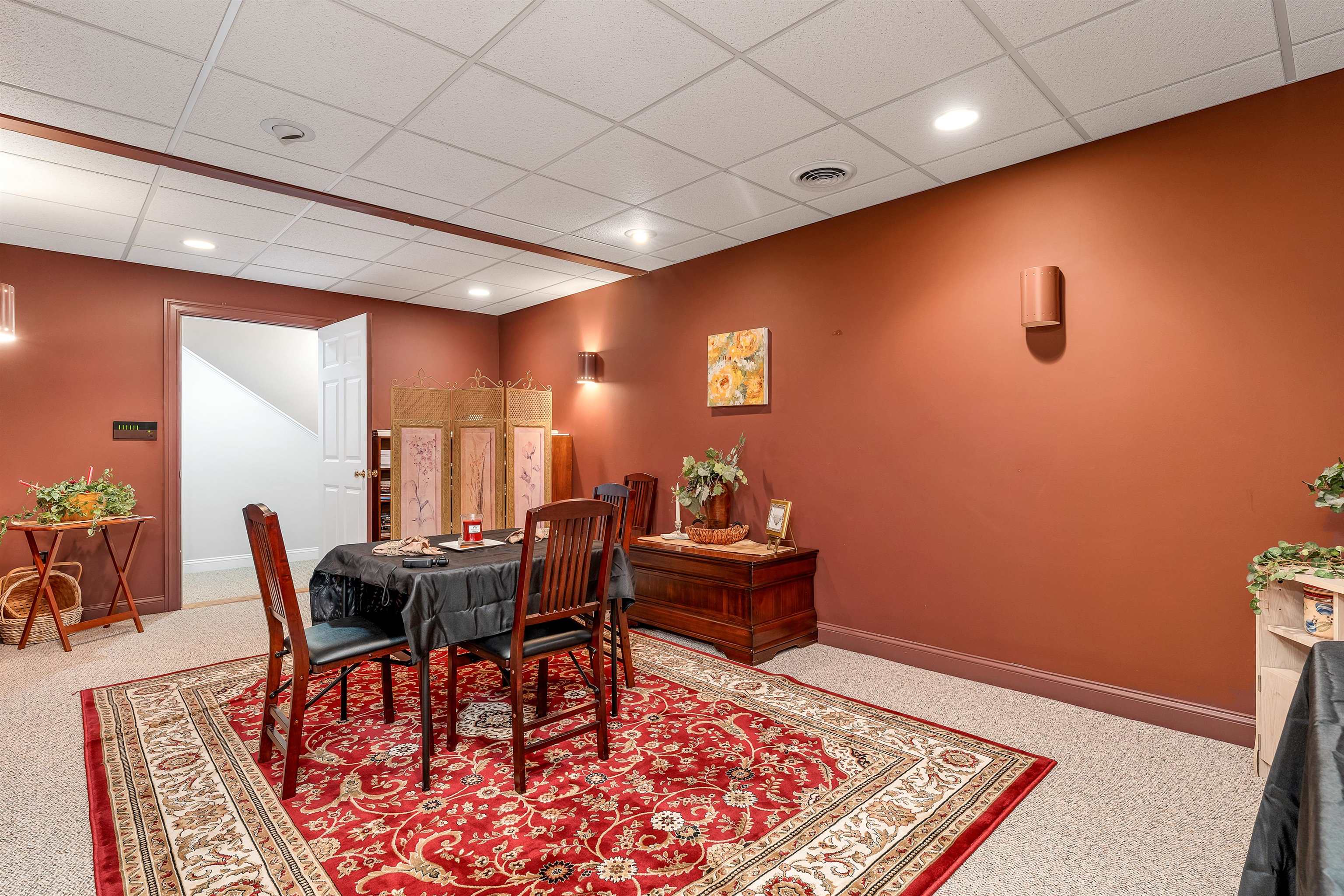 13 Lamplighter Village Road Windham, NH 03087 - Photo 44 of 57