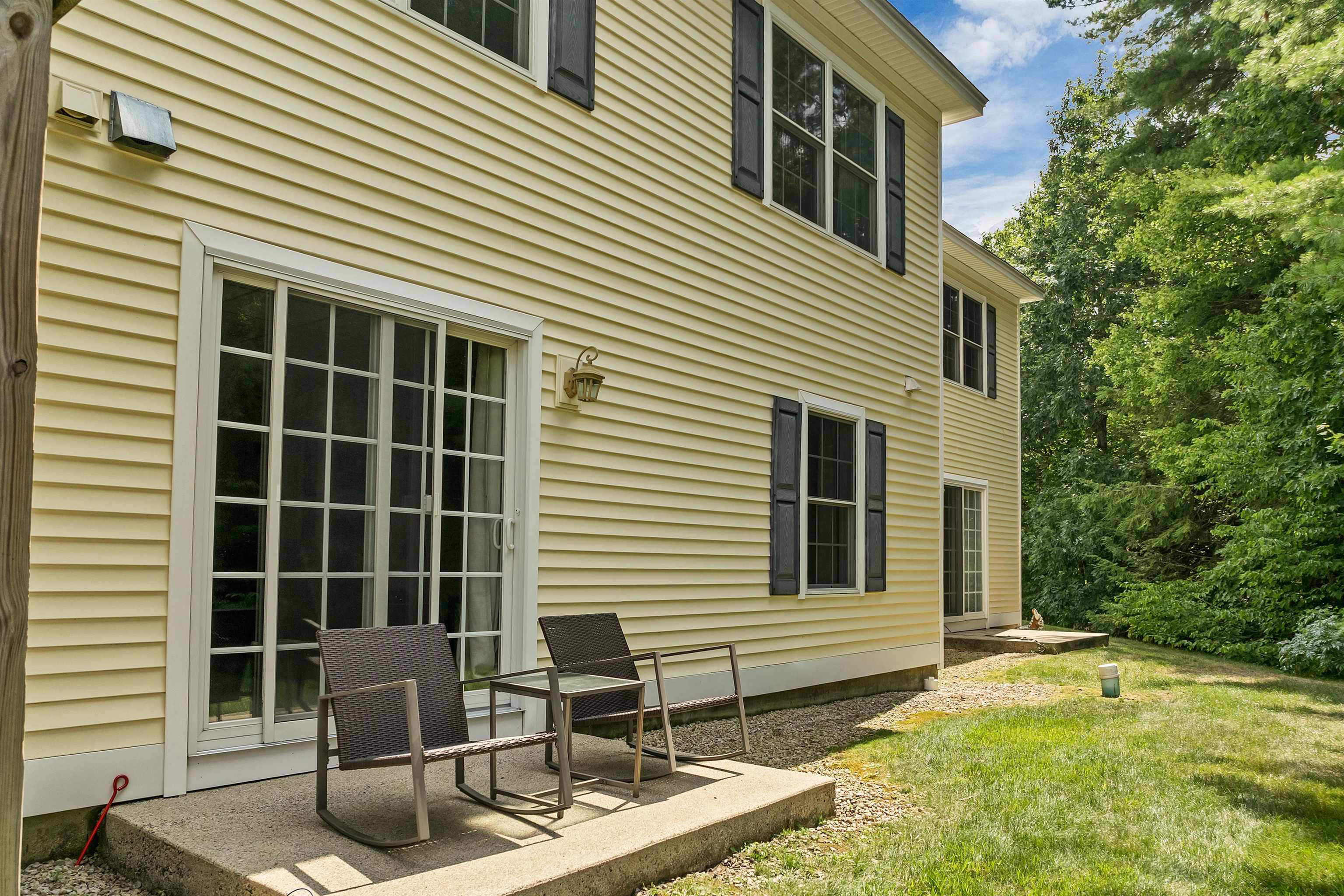 13 Lamplighter Village Road Windham, NH 03087 - Photo 54 of 57