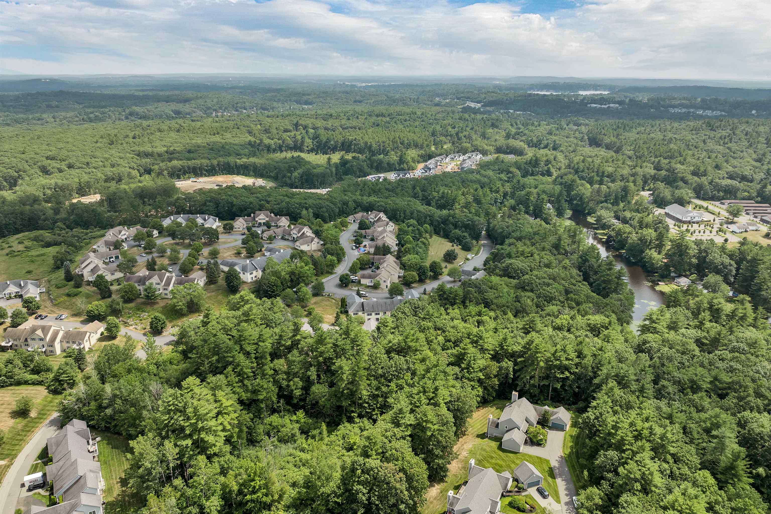 13 Lamplighter Village Road Windham, NH 03087 - Photo 6 of 57