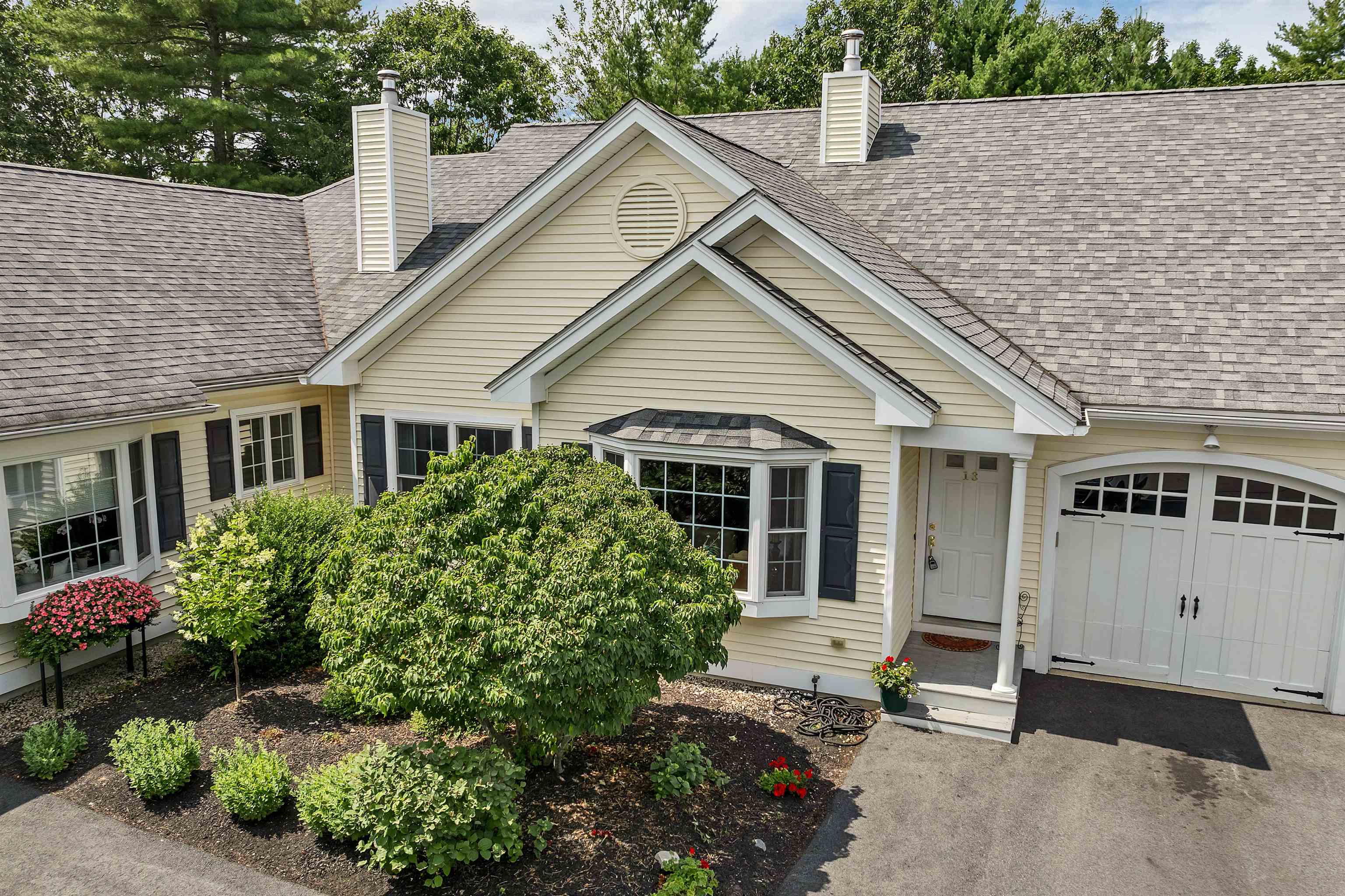 13 Lamplighter Village Road Windham, NH 03087 - Photo 7 of 57