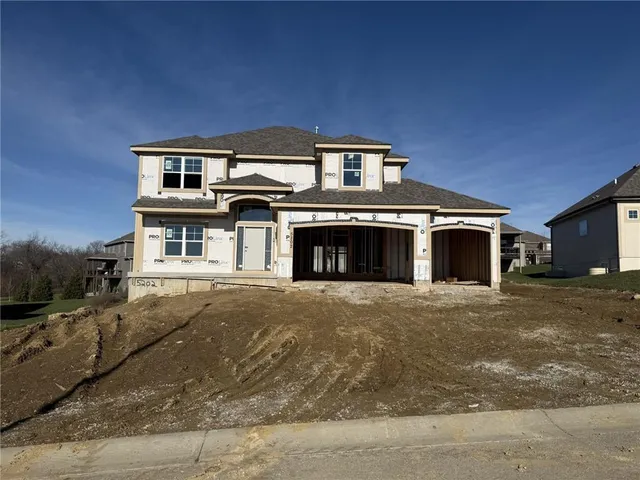 $565,000 | 5202 Northeast 90th Terrace, Kansas City, MO 64156