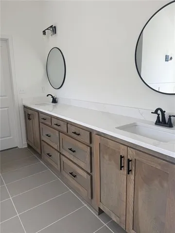 $565,000 | 5202 Northeast 90th Terrace, Kansas City, MO 64156