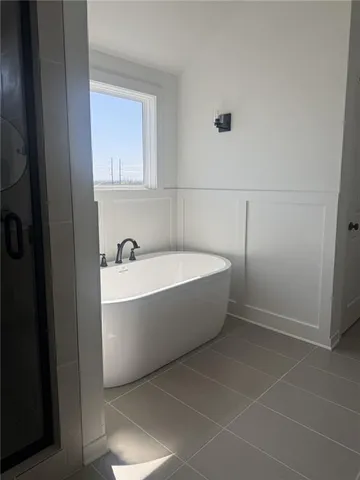 $565,000 | 5202 Northeast 90th Terrace, Kansas City, MO 64156