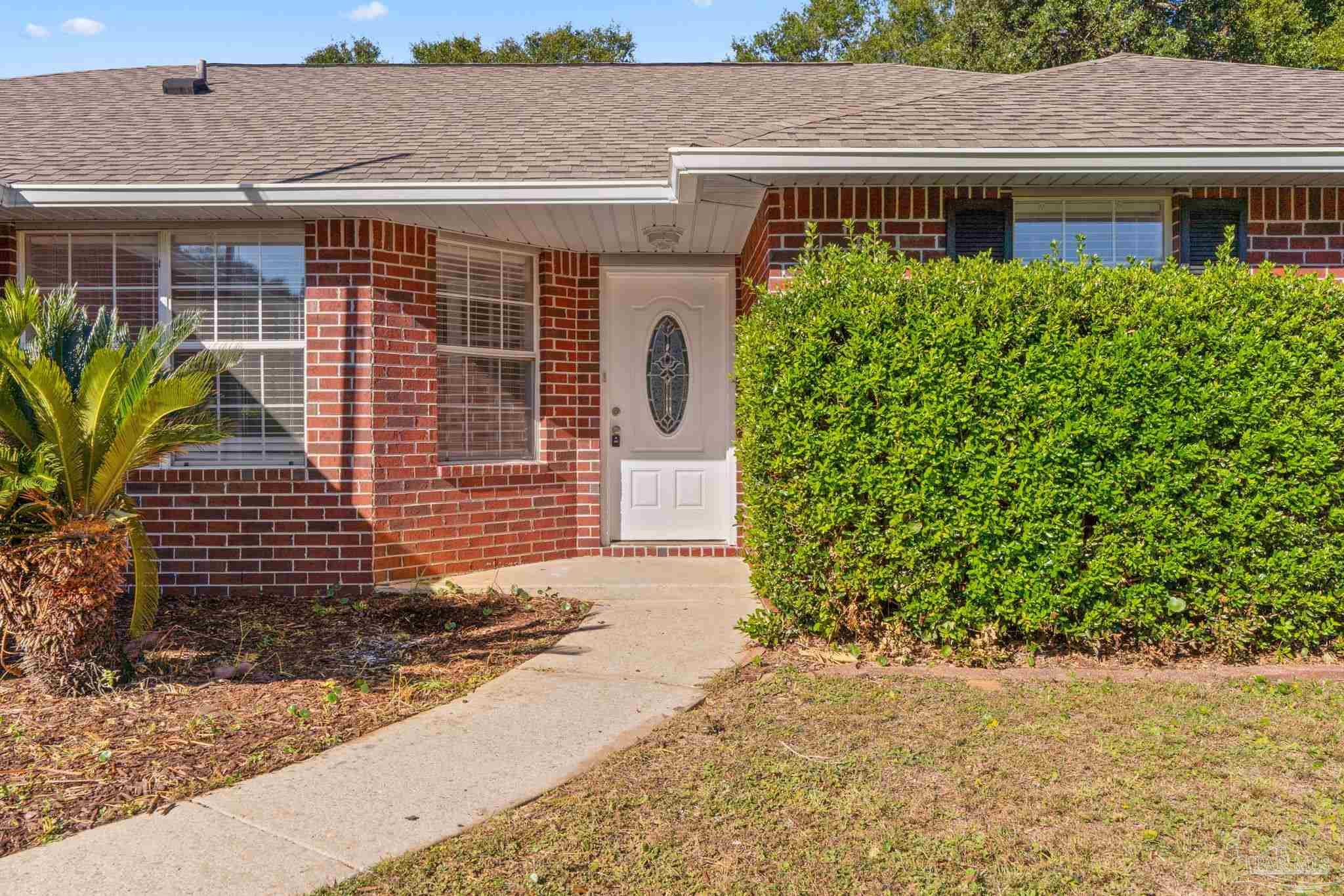 5461 Woodsman Drive Pace, FL 32571 - Photo 2 of 34