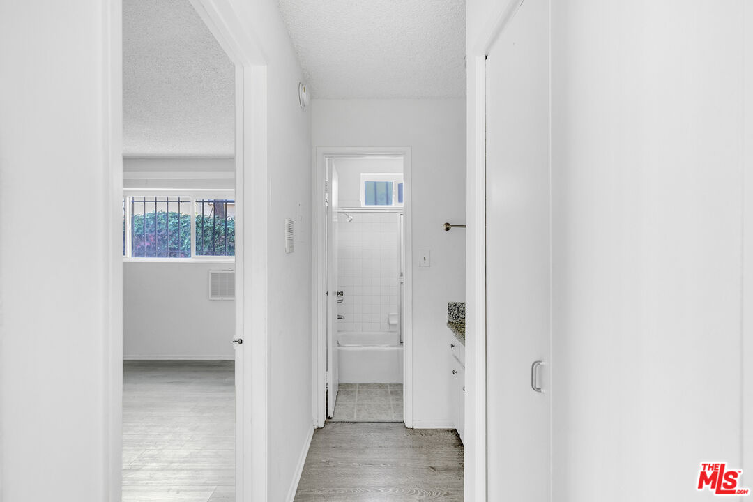 1811 Parnell Avenue, Unit 3 Los Angeles, CA 90025 - Photo 12 of 20 a view of a hallway with toilet