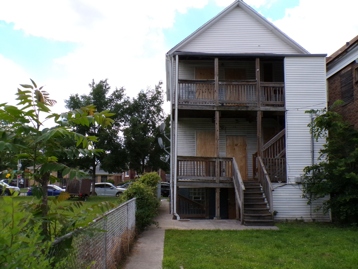 5649 South Shields Avenue Chicago, IL 60621 - Photo 2 of 2