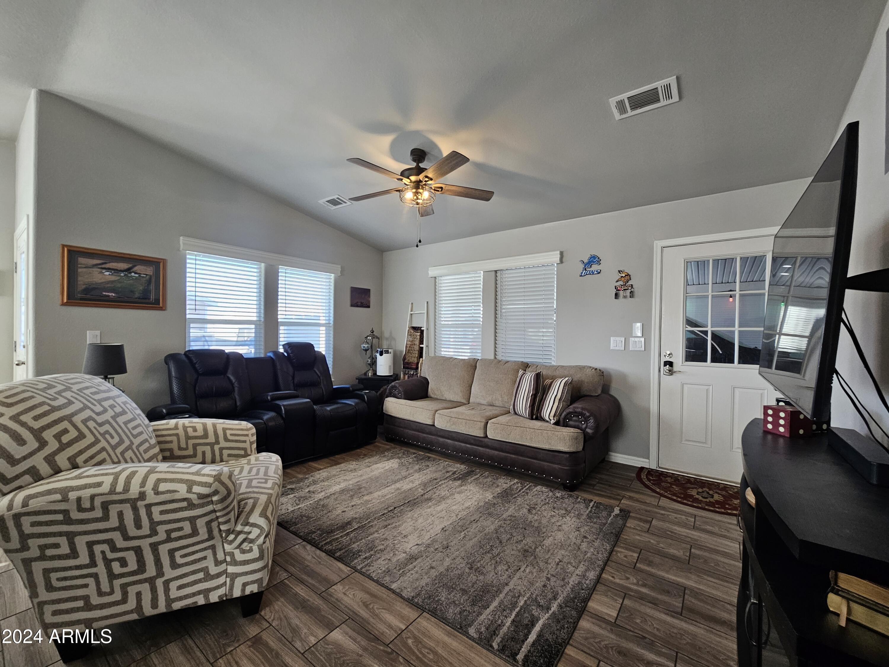 650 North Hawes Road, Unit 3314 Mesa, AZ 85207 - Photo 11 of 49 20241024_093131