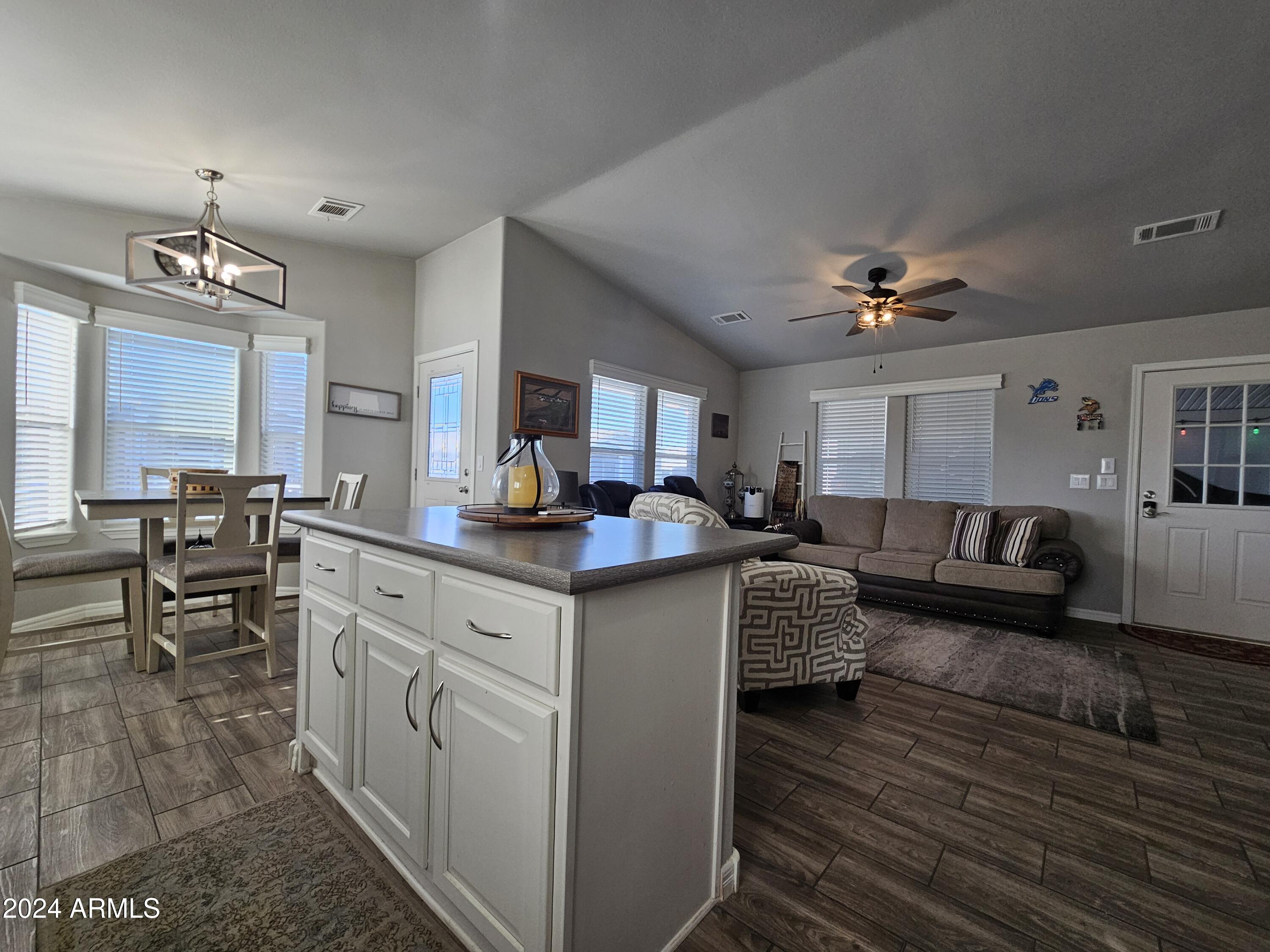 650 North Hawes Road, Unit 3314 Mesa, AZ 85207 - Photo 13 of 49 20241024_093219