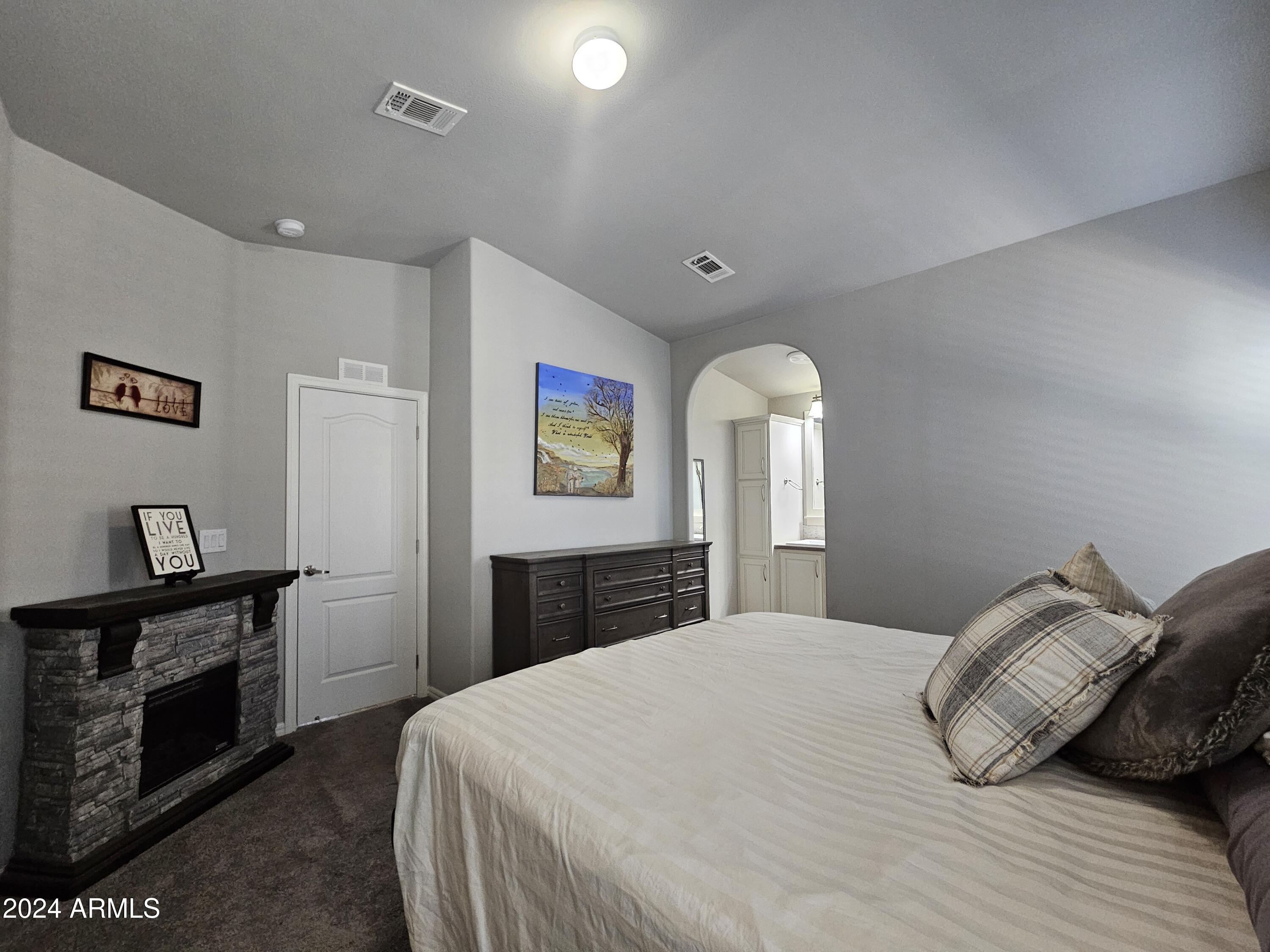 650 North Hawes Road, Unit 3314 Mesa, AZ 85207 - Photo 25 of 49 20241024_093635