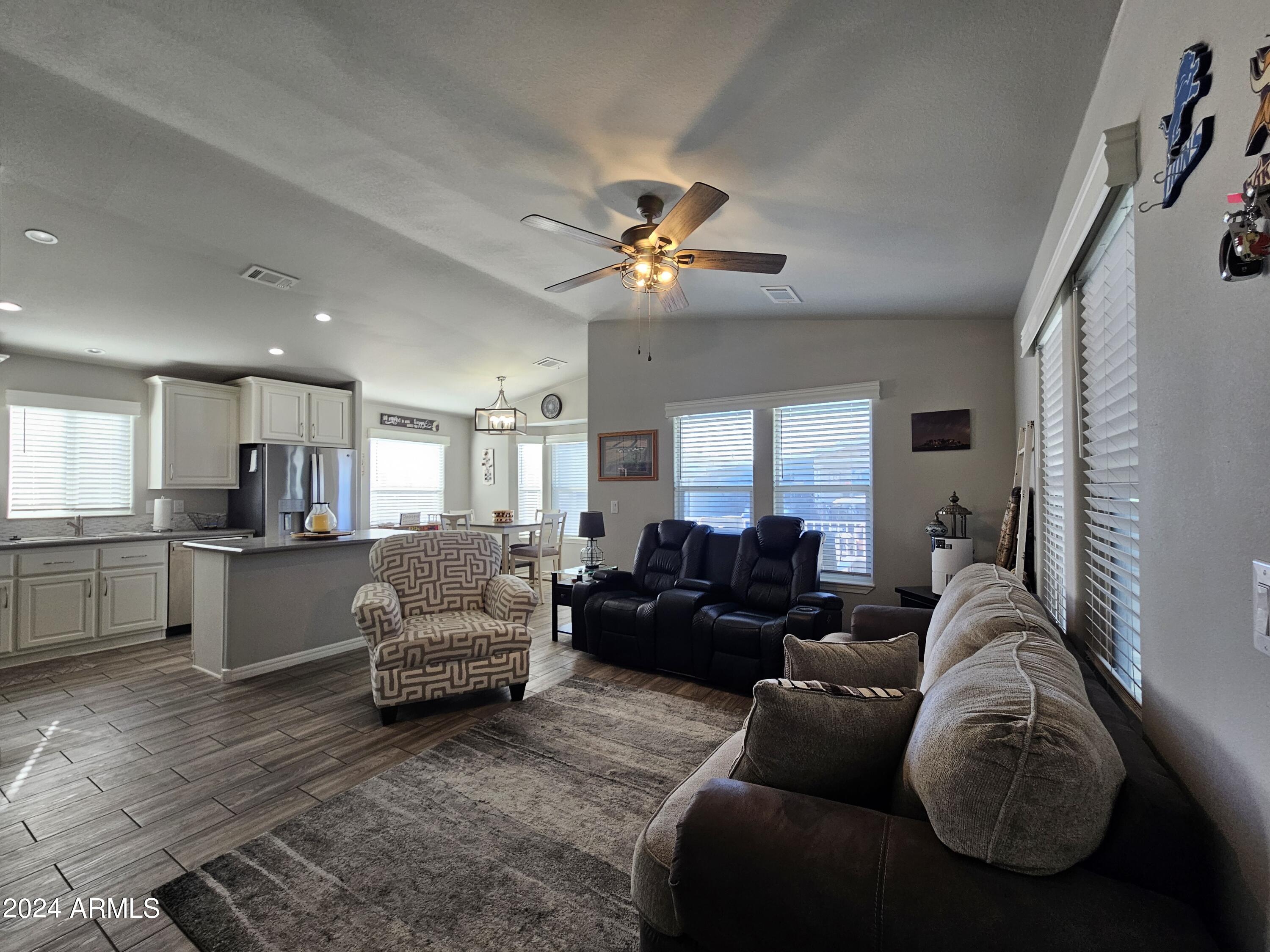 650 North Hawes Road, Unit 3314 Mesa, AZ 85207 - Photo 6 of 49 20241024_093153