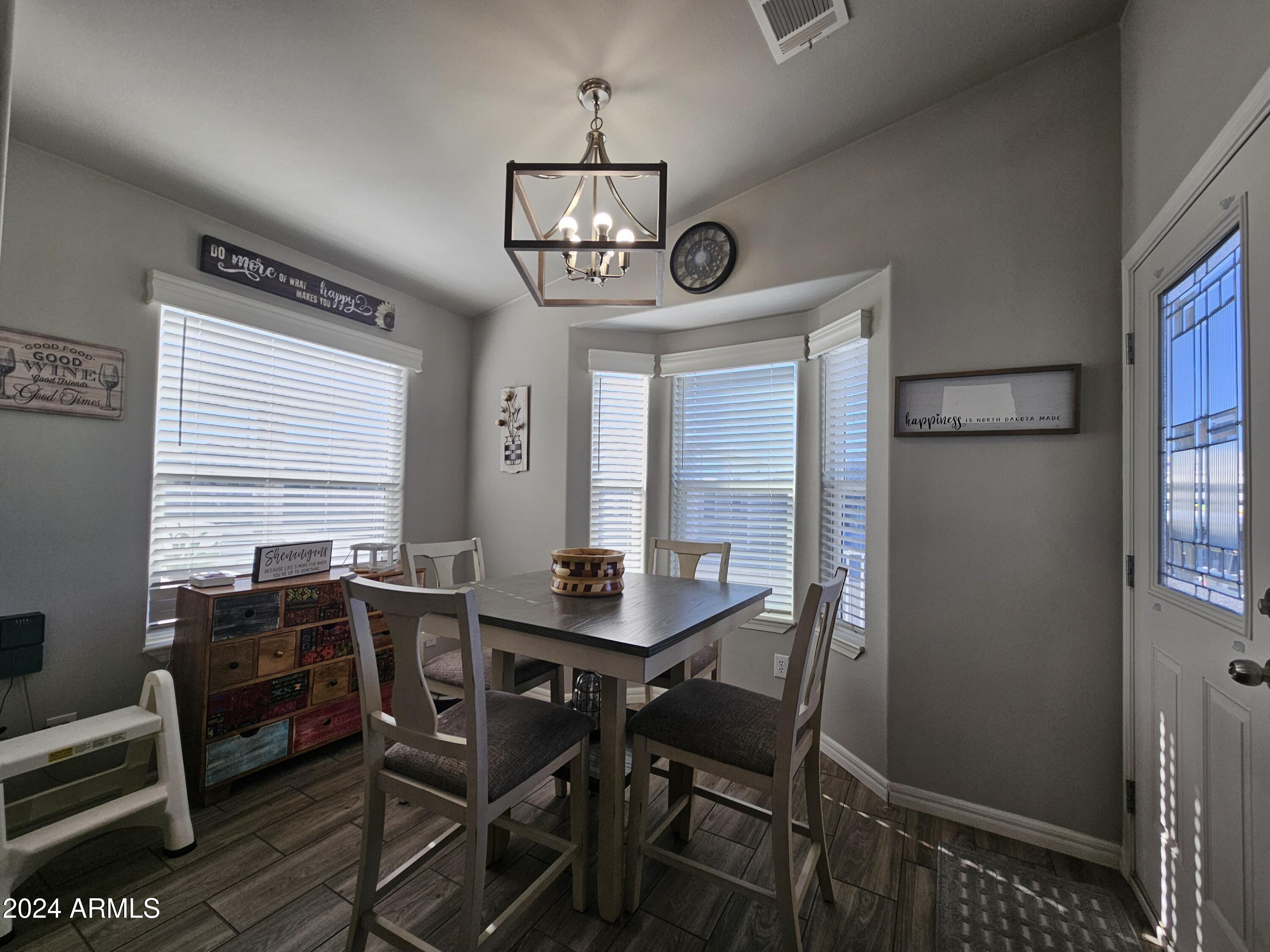 650 North Hawes Road, Unit 3314 Mesa, AZ 85207 - Photo 9 of 49 20241024_093107