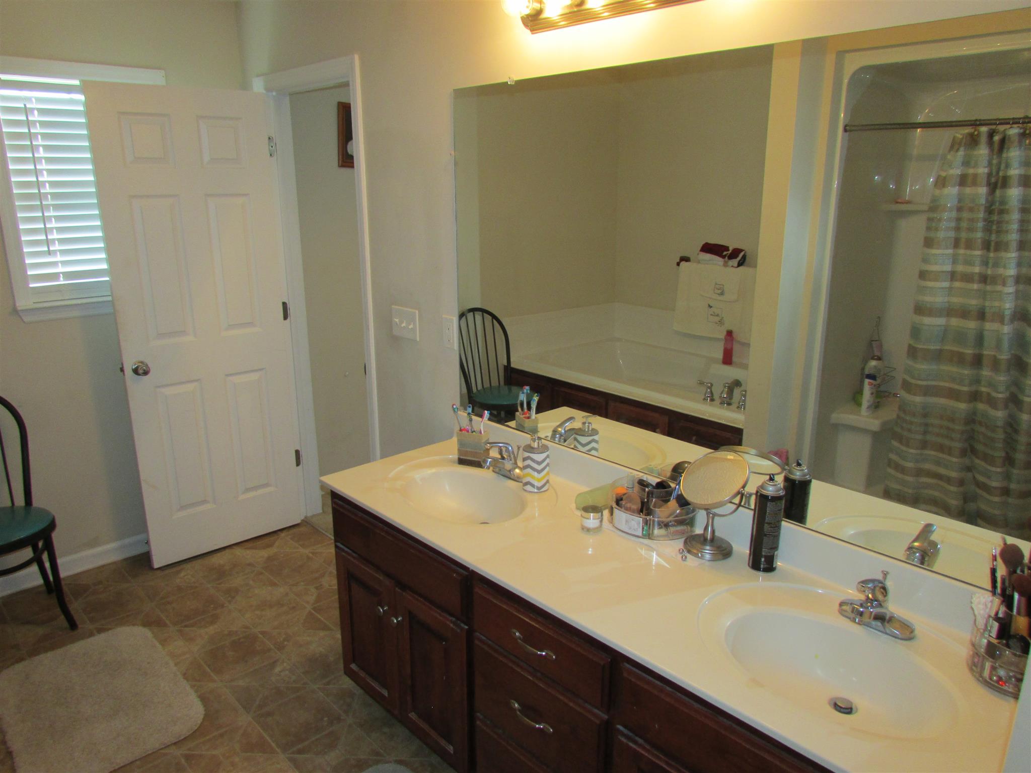 1923 Hills Chapel Road Manchester, TN 37355 - Photo 10 of 17 Gallery Image 10