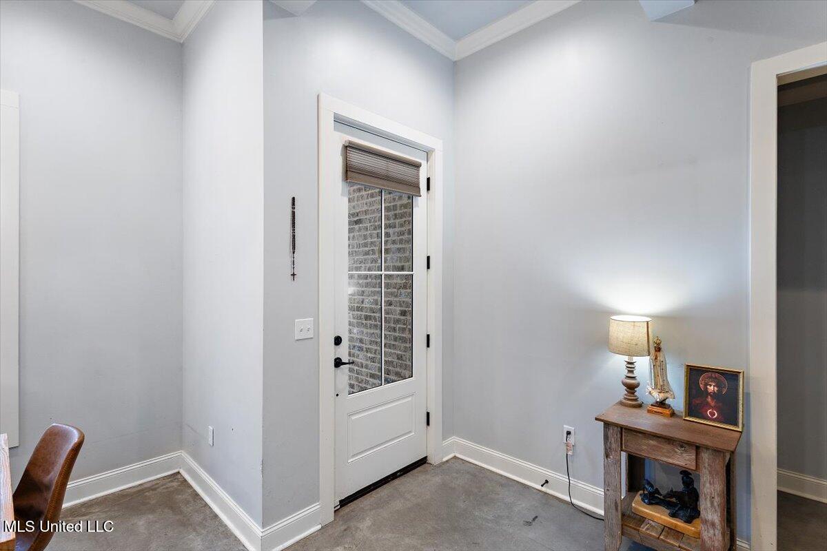 144 Porter Ridge Canton, MS 39046 - Photo 5 of 26 Foyer