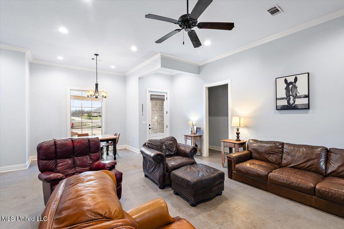 144 Porter Ridge Canton, MS 39046 - Photo 6 of 23 Living Room (Alternate View)