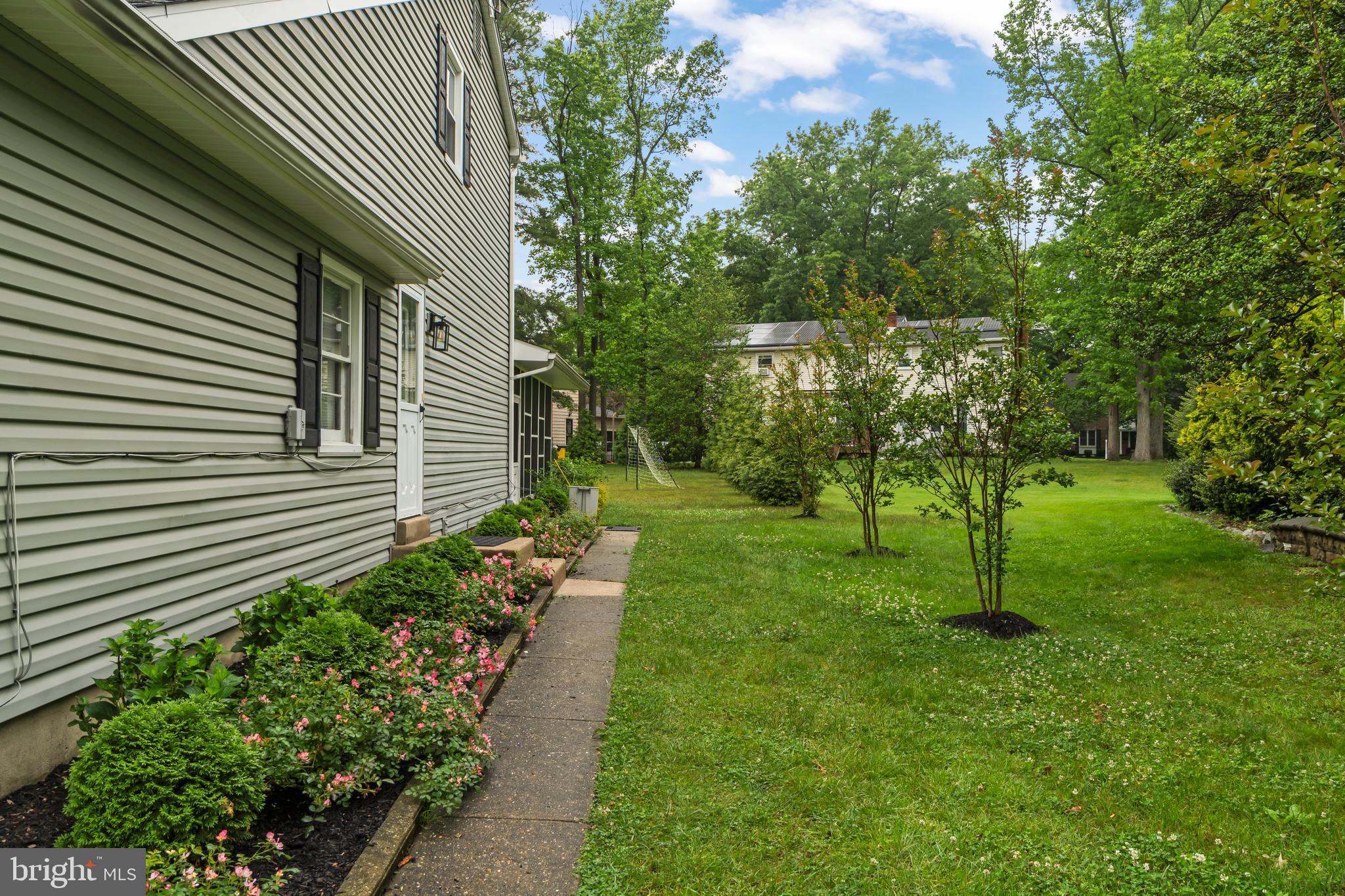 1757 Larkspur Road Cherry Hill, NJ 08003 - Photo 36 of 45
