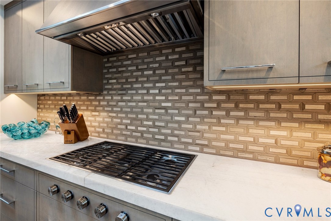 4902 Riverside Drive Richmond, VA 23225 - Photo 11 of 69 Wolf 36" Contemporary gas cooking w/commercial ove