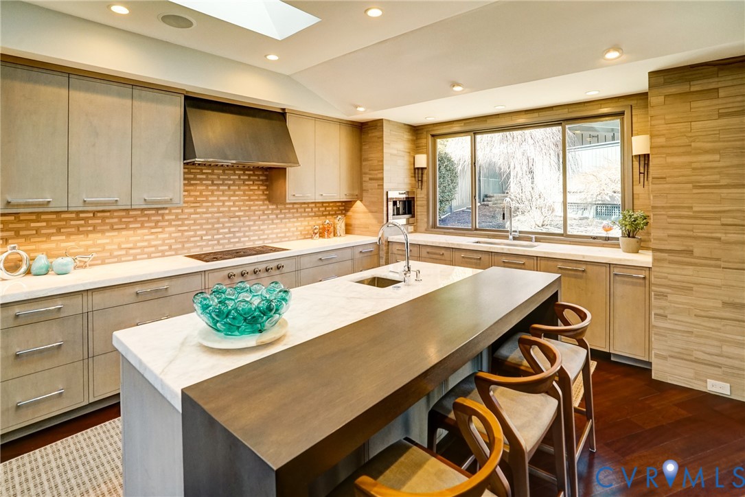 Kitchen with prep sink in Island & Seating for thr