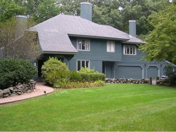 7 Constitution Circle Rye, NH 03870 - Photo 1 of 1