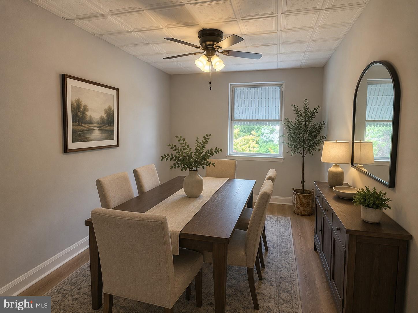 635 48th Street Baltimore, MD 21224 - Photo 4 of 14 Bright and inviting dining space.