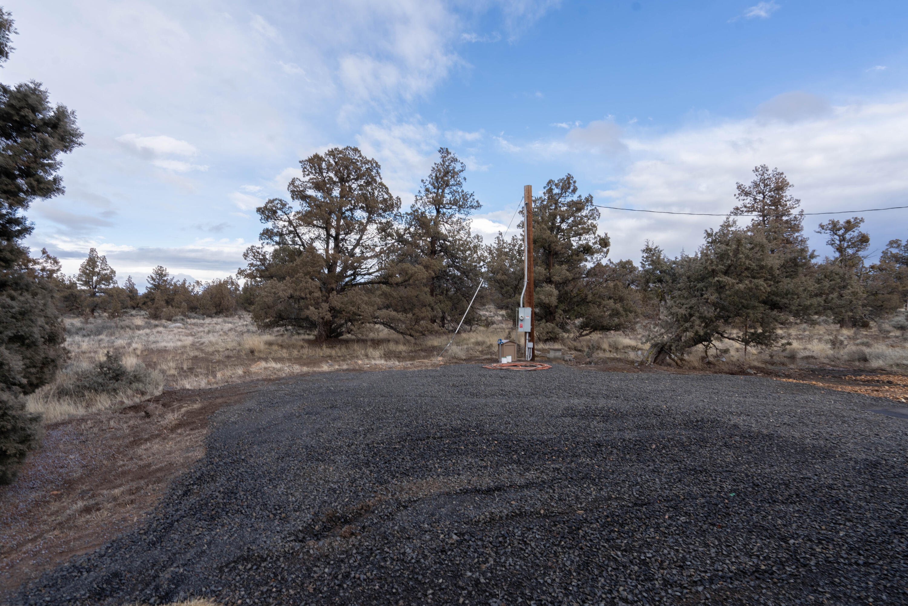 18401 Southwest Mount Adams Loop Powell Butte, OR 97753 - Photo 69 of 77 67