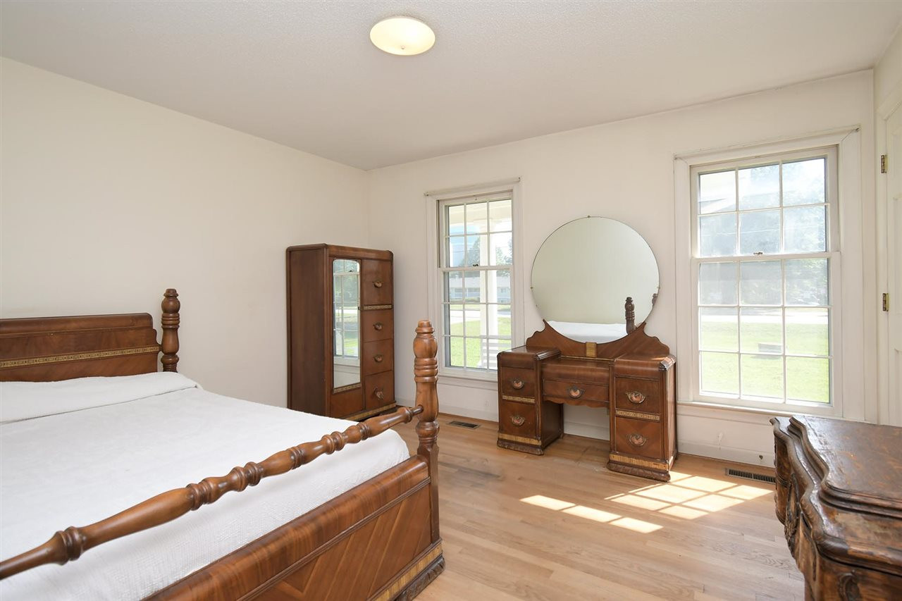 4305 St James Church Road Raleigh, NC 27604 - Photo 4 of 24 Photo 4