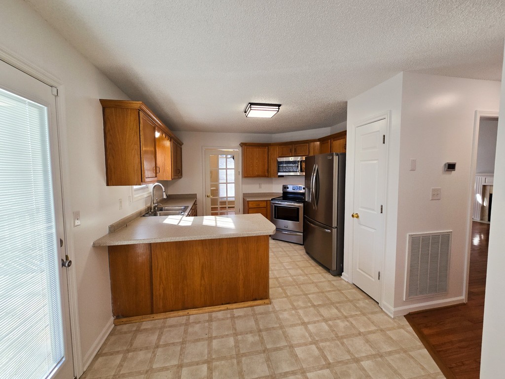 1069 Heatherwood Road Pleasant View, TN 37146 - Photo 13 of 46