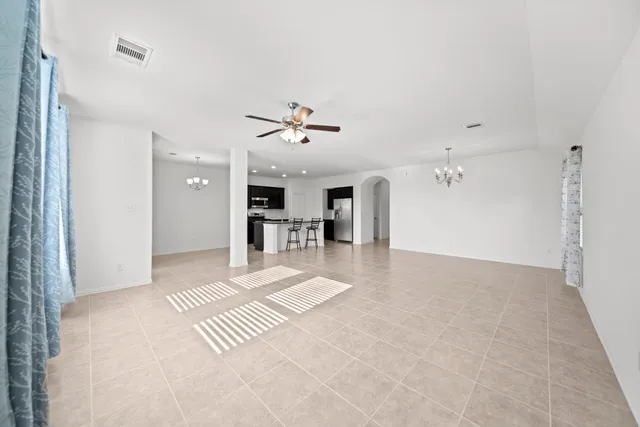 $329,900 | 20811 Crestpoint Drive, Spring, TX 77379