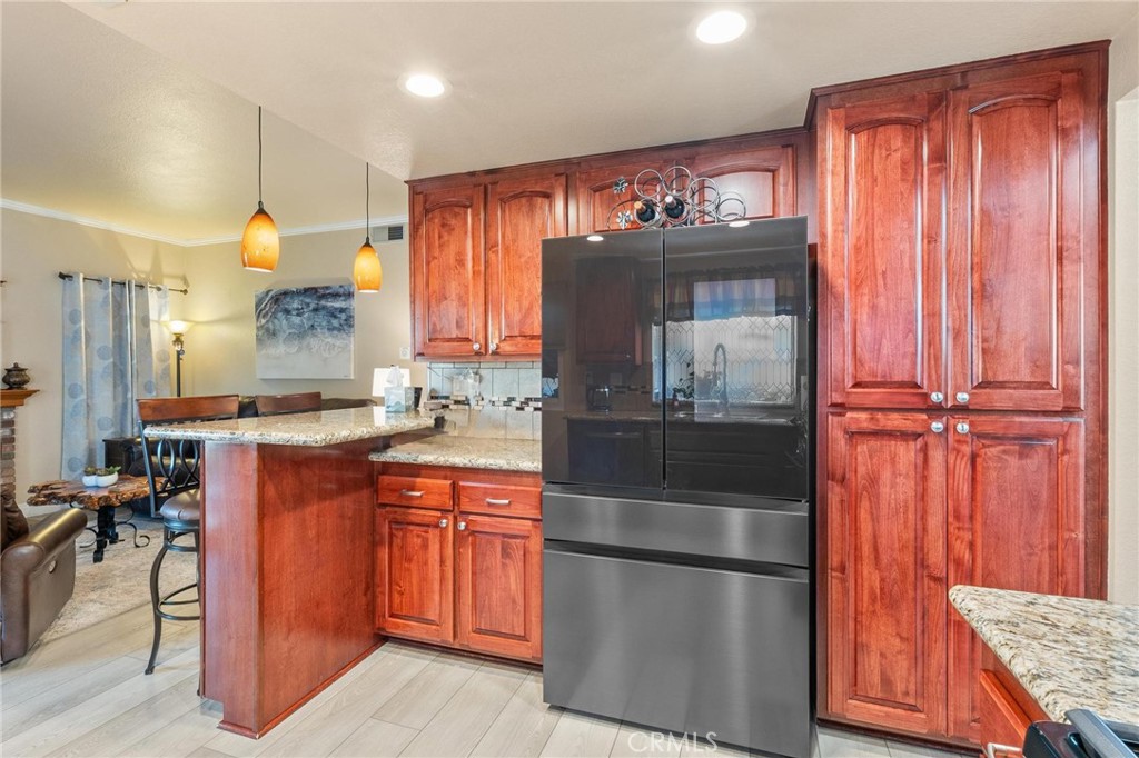 12816 Via Barcelona Road Yucaipa, CA 92399 - Photo 16 of 61