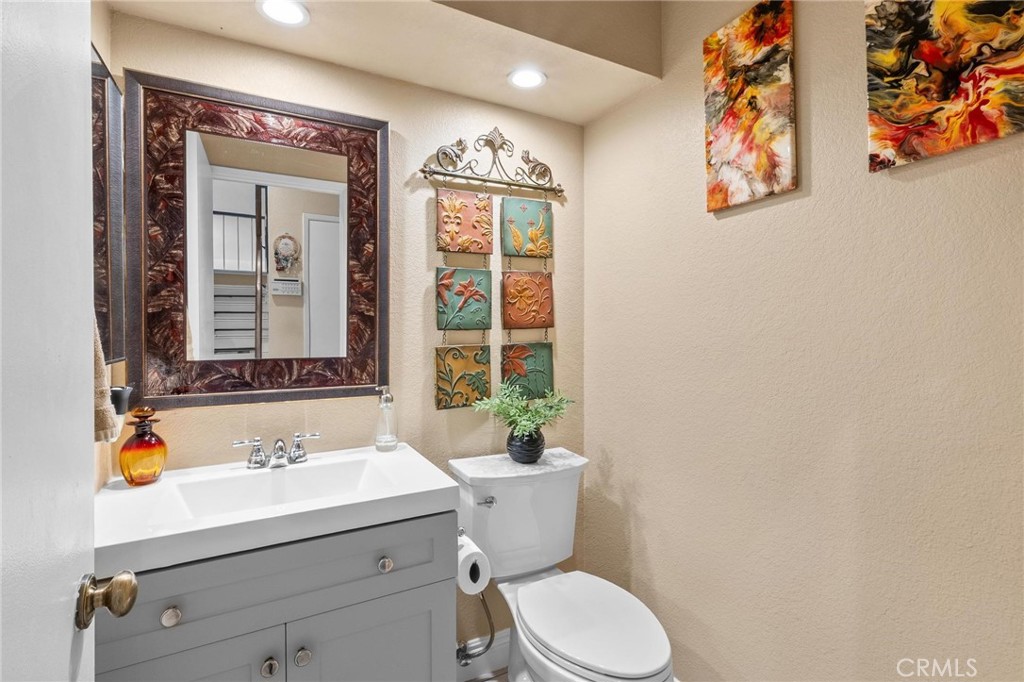 12816 Via Barcelona Road Yucaipa, CA 92399 - Photo 26 of 61