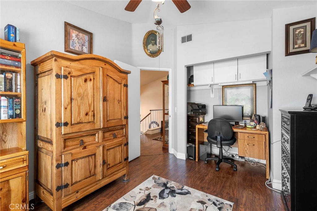 12816 Via Barcelona Road Yucaipa, CA 92399 - Photo 41 of 61