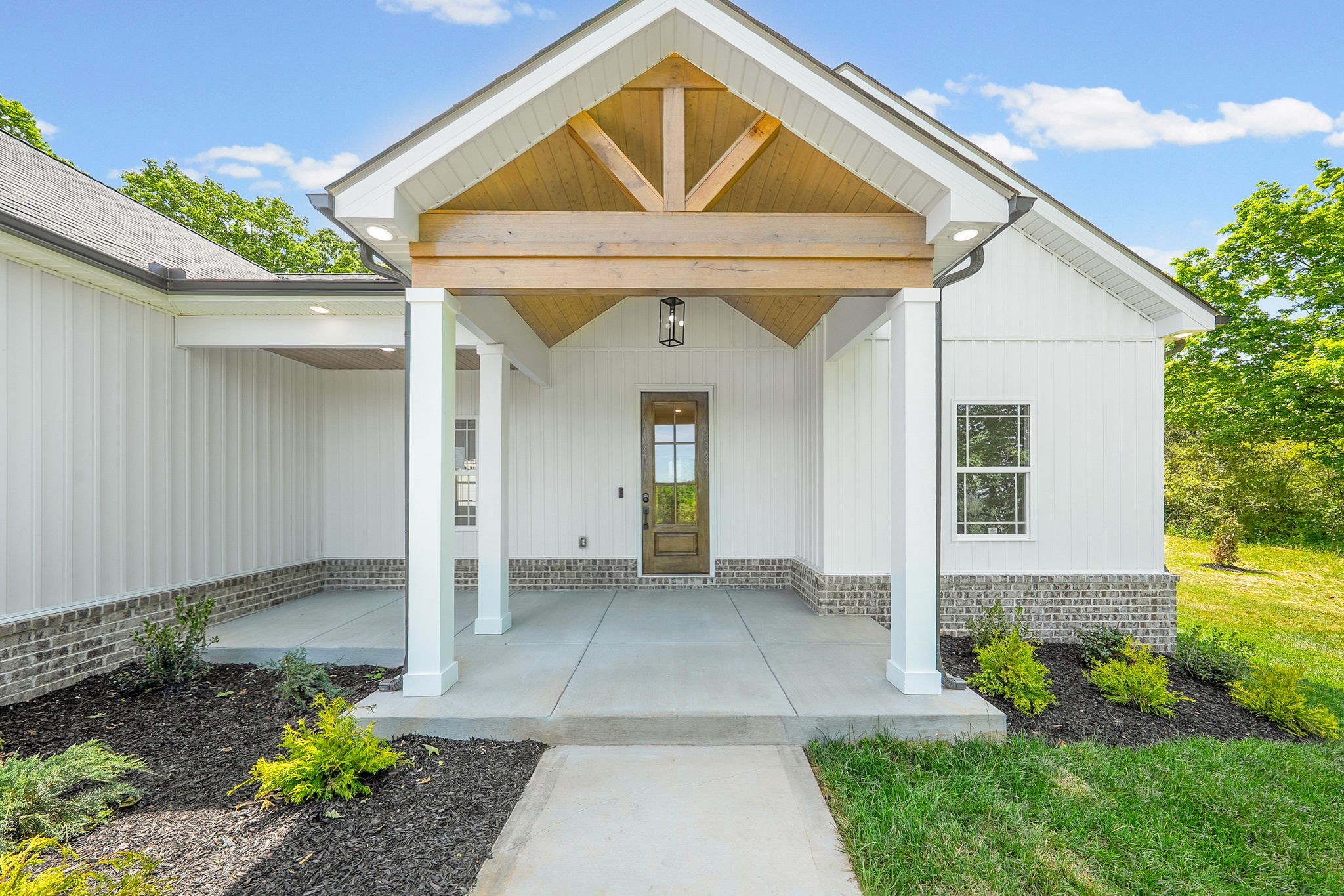 1932 River Road Clarksville, TN 37040 - Photo 6 of 46 Gallery Image 6