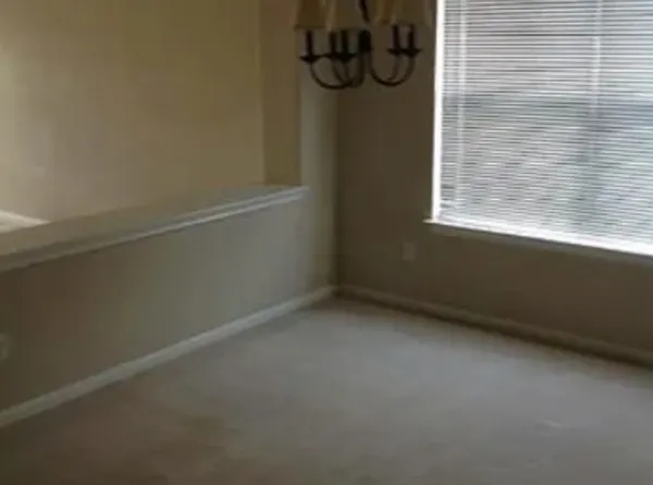 $2,400 | 811 Shadow Creek Boulevard, Buda, TX 78610