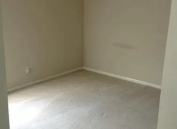 $2,400 | 811 Shadow Creek Boulevard, Buda, TX 78610