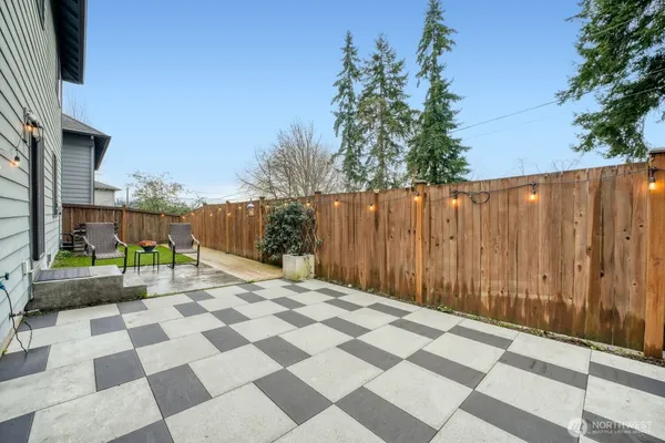 $999,950 | 1900 240th Place Southwest, Bothell, WA 98021