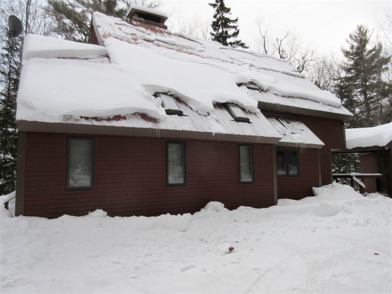 458 Glen Road Peru, VT 05152 - Photo 2 of 30