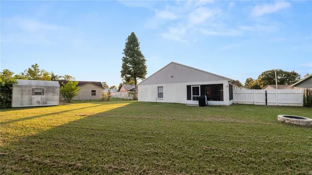 a house view with a outdoor space