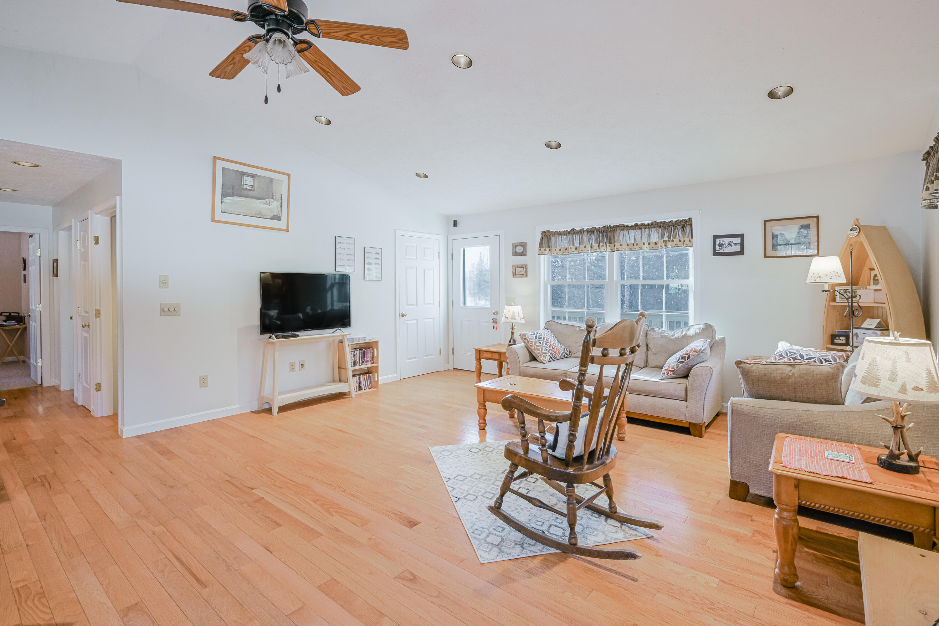 10 Johnson Lane Rangeley, ME 04970 - Photo 5 of 43 109862gr-110