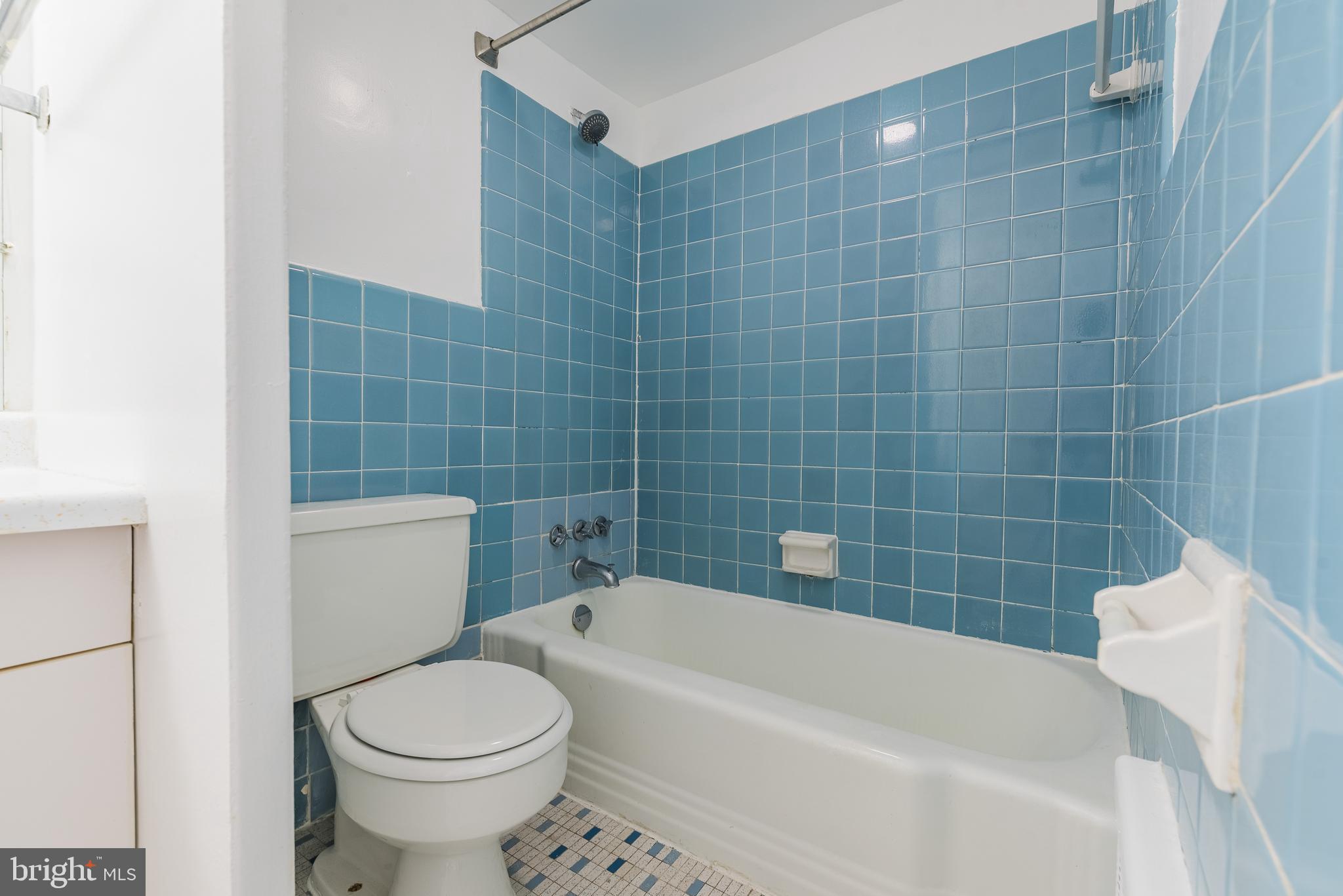 922 24th Street Northwest, Unit 311 Washington, DC 20037 - Photo 24 of 39