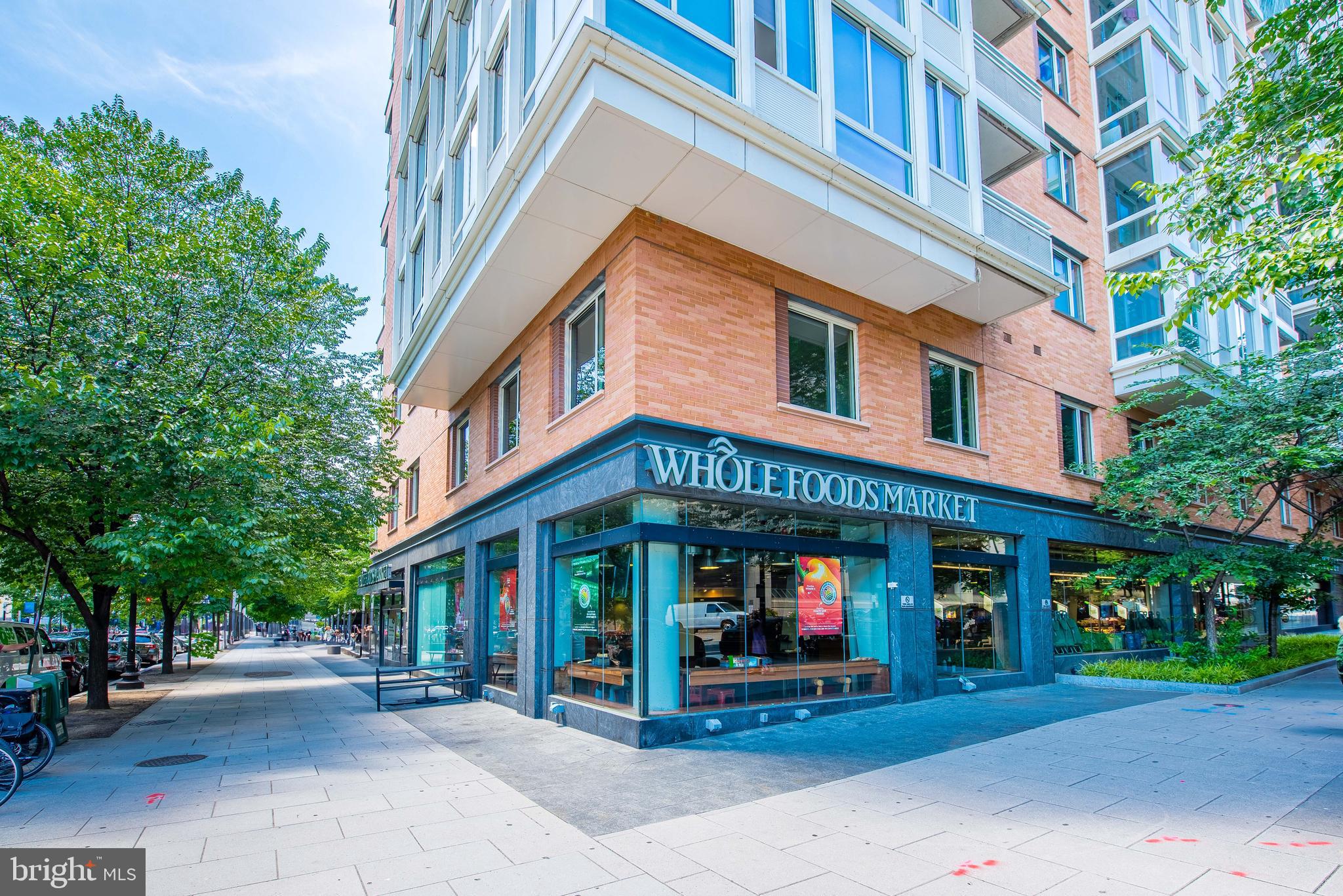 922 24th Street Northwest, Unit 311 Washington, DC 20037 - Photo 32 of 39