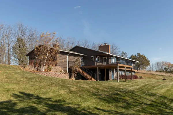 $535,000 | 2700 115th Street Northwest, Oronoco, MN 55960
