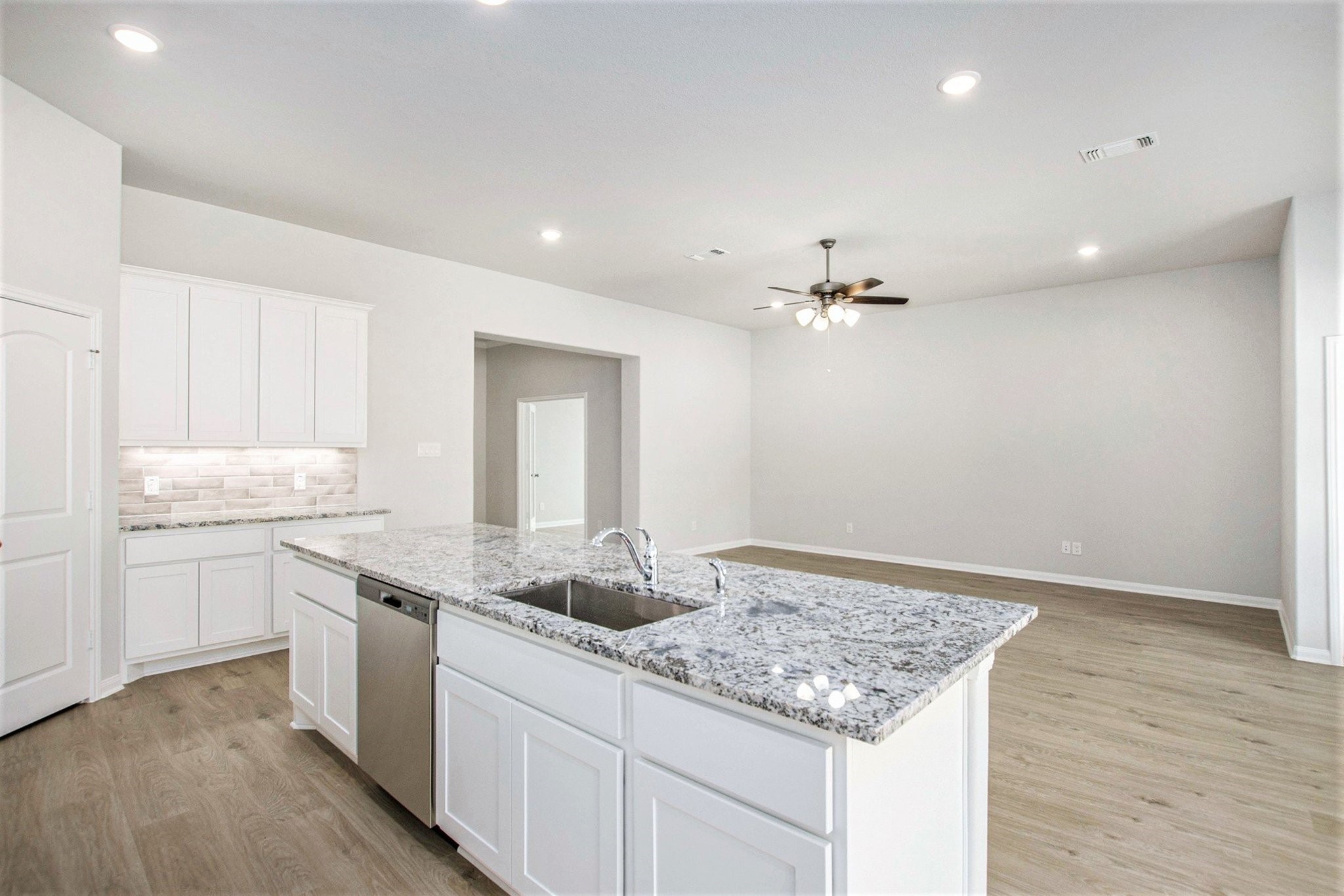 4337 Ellison Street Bay City, TX 77414 - Photo 16 of 34