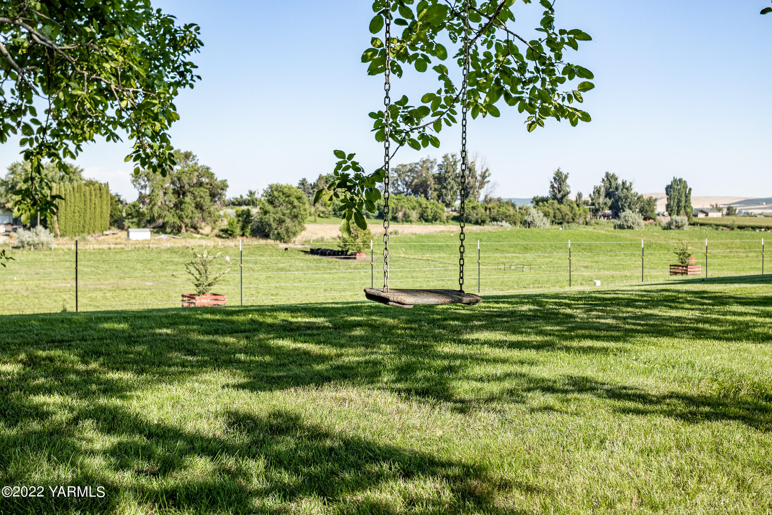 2270 Hudson Road Outlook, WA 98938 - Photo 36 of 36 The Simple Life